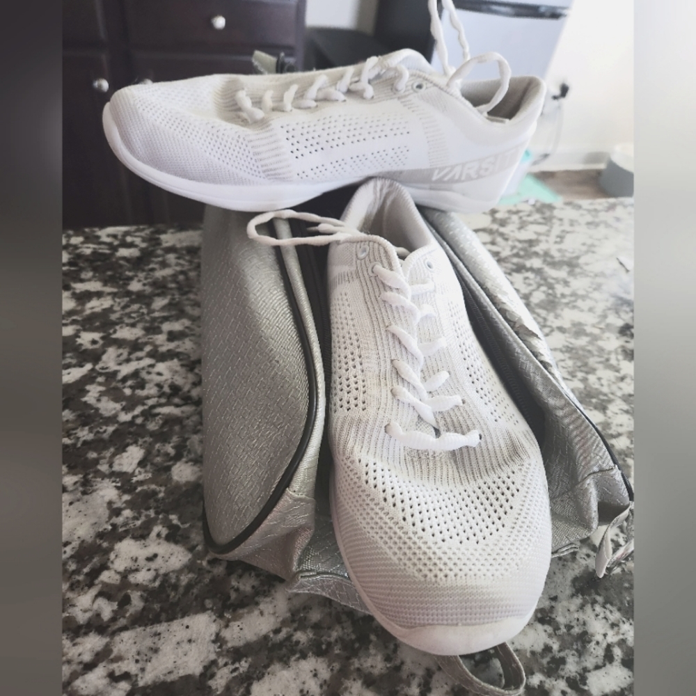 Varsity V - force cheerleading shoes